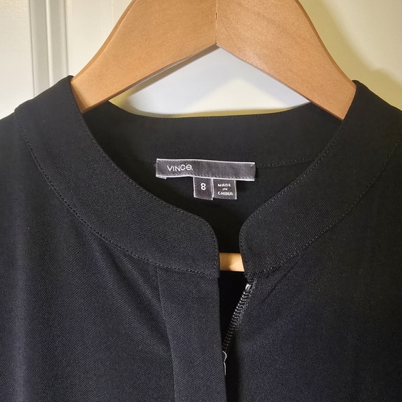 Vince Shortsleeve Black Jumpsuit Romper Size 8 Career Evening Mobwife Travel - Picture 3 of 12